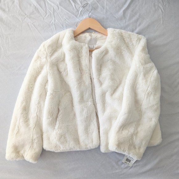 David's Bridal Faux-fur 3/4 Sleeve Open Front Cropped Jacket - Picture 1 of 5